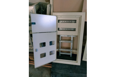 Щит этажный на 4 квартиры