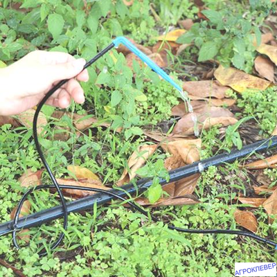 Стойка-капельница угловая 15см под трубку 3мм