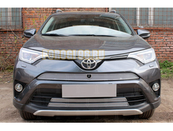 Защита радиатора Toyota Rav 4 2015-2019 (с камерой) chrome верх PREMIUM