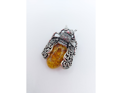 Брошь "Муха"