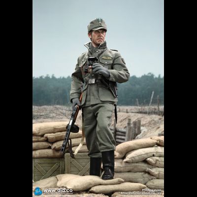 ПРЕДЗАКАЗ - Немецкий обер-фельдфебель - Коллекционная фигурка 1/6 WWII German Wehrmacht Oberfeldwebel – Steiner (D80188) - DID ?ЦЕНА: 25500 РУБ.?