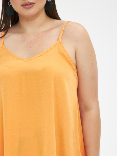 Топ на брителях в разных цветах