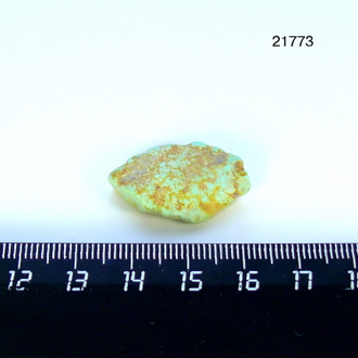 Бирюза натуральная (необработанная) Казахстан арт.21773: 4,1г - 28*19*6мм