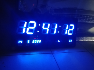 Часы настенные электронные  JH-4622 синий цвет цифр