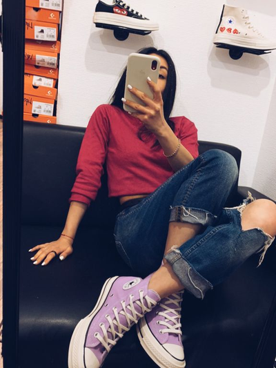 Как смотрятся на ногах сиреневые Кеды Converse Chuck Taylor 167862c