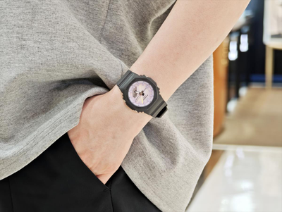 Часы Casio G-Shock GMA-P2100PC-1A