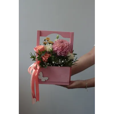 ЦВЕТОЧНАЯ КОМПОЗИЦИЯ № 105