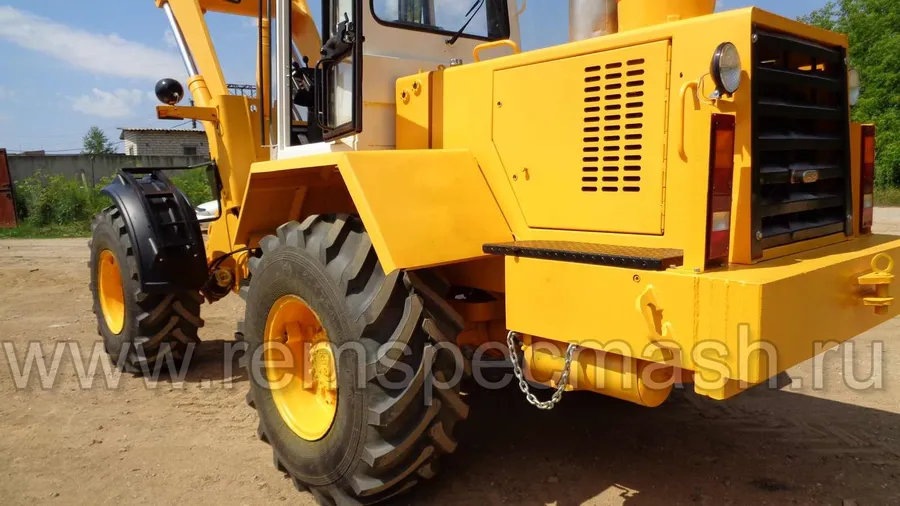 Фронтальный погрузчик Амкодор 342В после капитального ремонта