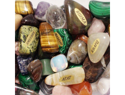 Натуральные камни россыпью