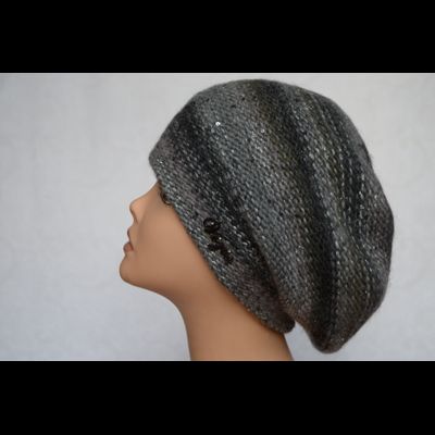 Вязаный серый женский берет с пайетками зимний фото беретов Италии Vizio