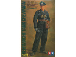 Сборная модель: (Tamiya 36301) Германский танкист