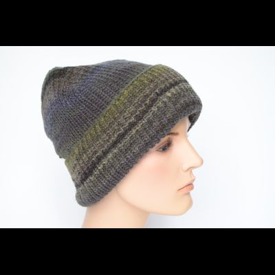 Зеленая вязаная шапка с отворотом Vizio Италия 110 CRY