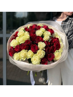 Букет из 51 крупной розы