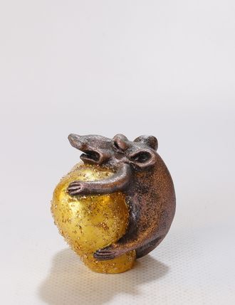 Сувенир " Год Крысы" с золотым сердцем