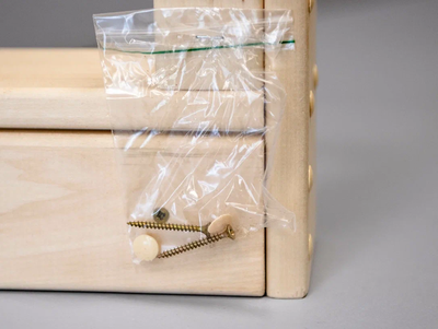 Полка настенная прямая 50см 5 крючков