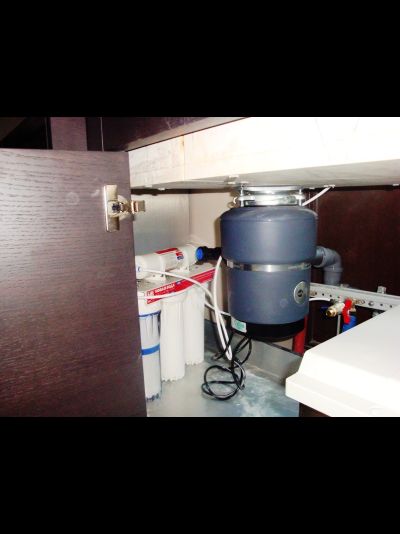 Установка измельчителя пищевых отходов. Выезд специалиста.