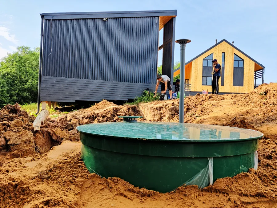 Монтаж септика Евролос ПРО 8+ окончен