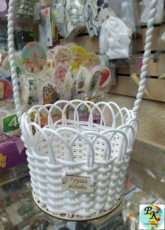 Корзина из искусственного ротанга, d 13 см, h 12 см, ручная работа