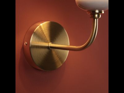 Freya, Настенный светильник (бра) Evelyn, FR2038WL-01BS