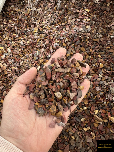 желто-красная крошка яшма пейзажная