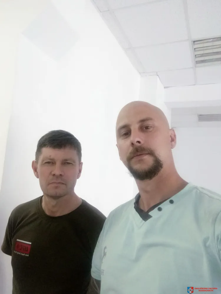 Мы смотрим в будущее, опираясь на опыт прошлого, совершенствуясь в настоящем.