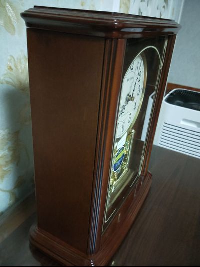 Настольные часы Rhythm CRH226NR06