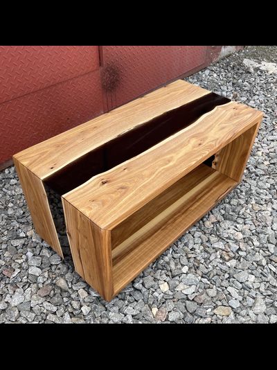 стол тумба с рекой из карагача