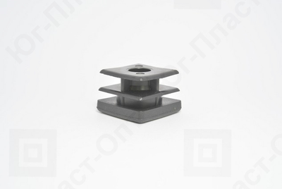 Заглушка 30х30 с гайкой пластиковая