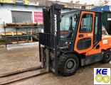 Стекло лобовое закаленное Doosan 50С-5