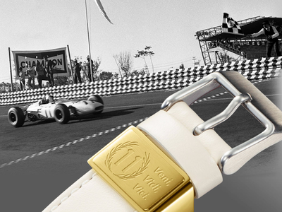 Часы Casio Edifice ECB-2300HR-1A