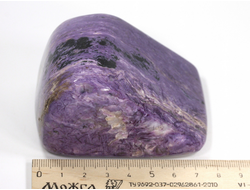 Чароит, полировка крупная, Россия, Якутия (Саха) (75*58*47 мм, 391 г) №35710