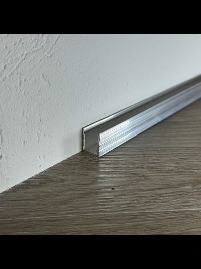 Декоративный стеновой профиль Pro Design 536 Не анодированный