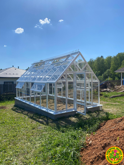 Базовая комплектация теплицы из стекла и алюминия ЧЕСТЕРФИЛД-ЭЙР