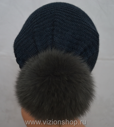 вязаная шапка с помпоном купить