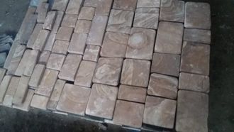 Брусчатка желтая
