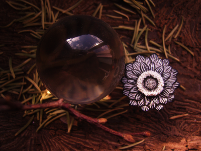 Кольцо-цветок "Ночная Снежинка"