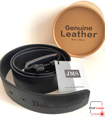 Ремень с надписью