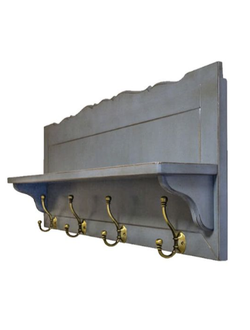 Вешалка настенная с полкой.