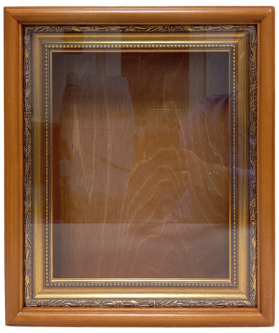 Киот деревянный с багетной рамой "под золото" для иконы формата 22х28см