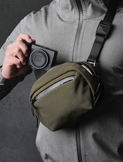 Alpaka Go Sling Nano Army Green look book