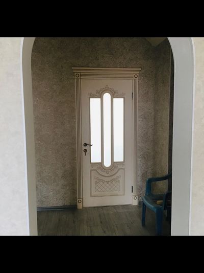 VFD. ALEXANDRIA 3D/ IVORY PC. АЛЕКСАНДРИЯ 3D/ СЛОНОВАЯ КОСТЬ--ПАТИНА КАПУЧИНО. ПОЛОТНО ОСТЕКЛЕННОЕ