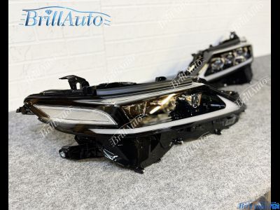 Фары Toyota Camry 70 стиль Lexus