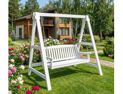 Дачные качели из дерева на цепях