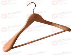 C30-5D Вешалка-плечики для одежды деревянная объемная с перекладиной