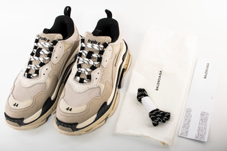 Кроссовки Balenciaga Triple S Sneaker Vanille
