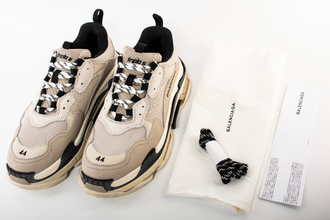 Кроссовки Balenciaga Triple S серые с черным