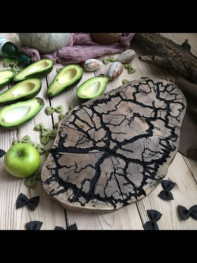 спил дуба с прожигом