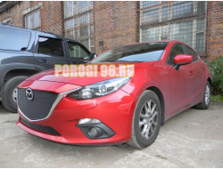 Защита радиатора Mazda 3 2013-2016 black верх PREMIUM (без номер.рамки)