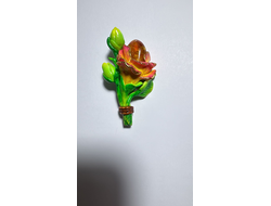 брошь с янтарем