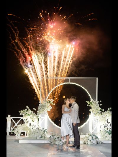Арка для выездной церемонии "Lux"
